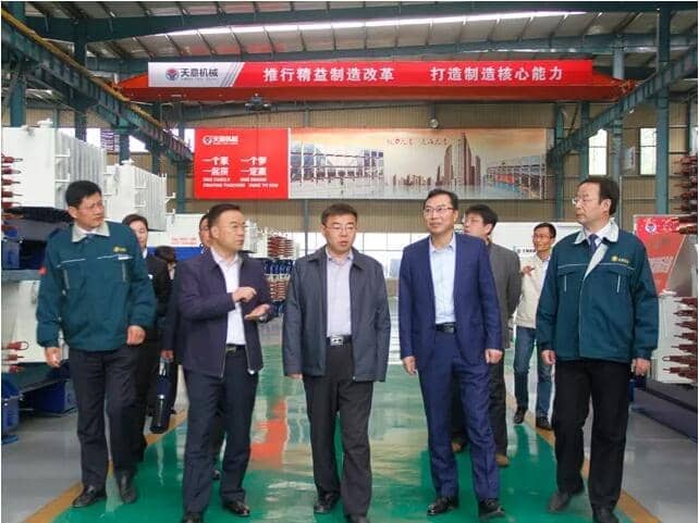 区委常委、区纪委书记、区监委主任王庆峰调研星空真人机械