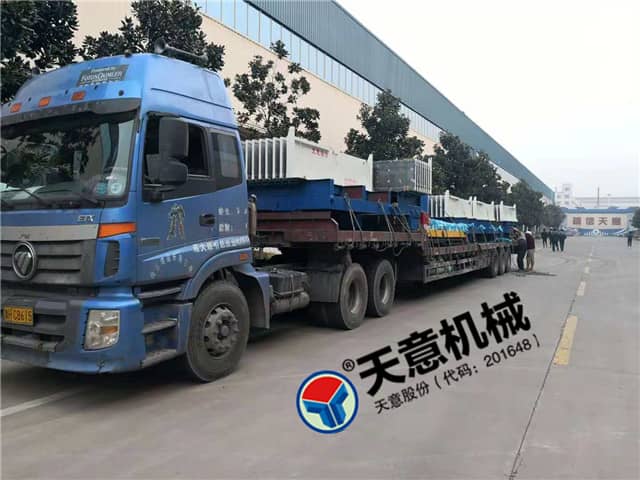 国庆时节星空真人机械发货忙