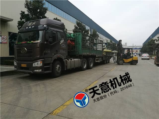 国庆时节星空真人机械发货忙