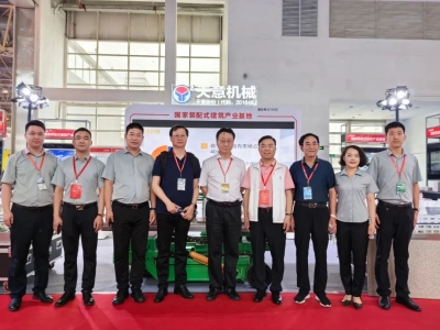 直击现场|2023北京住博会，领略星空真人风采