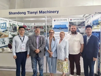 深入俄罗斯市场 星空真人机械亮相CTT Expo 2024