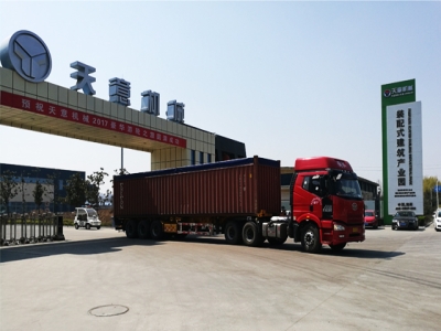 星空真人机械墙板装备出征印尼