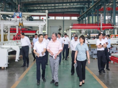 舒朝晖调研星空真人机械